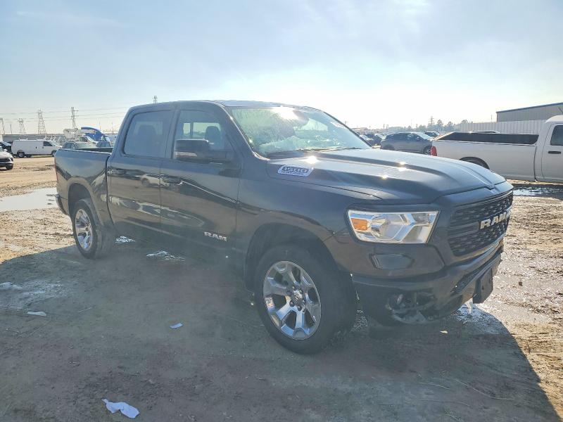Foto 4 de la subasta – 2024 RAM 1500 con VIN 1C6RREFT1RN183878