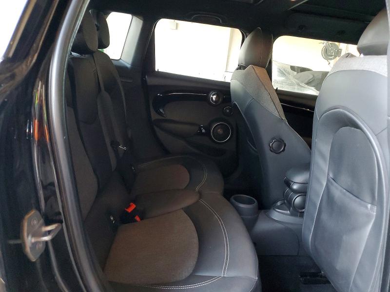 Photo 10 from auction – 2015 MINI COOPER S with VIN WMWXU3C54F2B58642