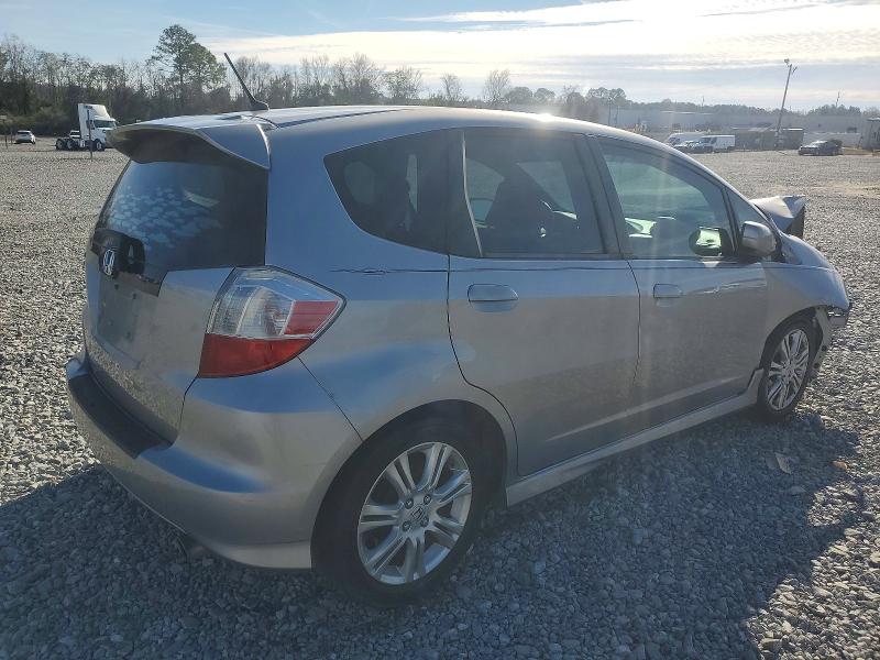 Photo 3 from auction – 2009 HONDA FIT with VIN JHMGE88669S020583