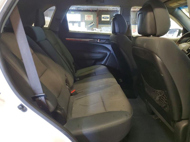Photo 11 from auction – 2013 KIA SORENTO with VIN 5XYKTDA64DG376808