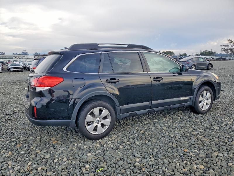 Photo 3 from auction – 2012 SUBARU OUTBACK 2. with VIN 4S4BRCKC6C3258514