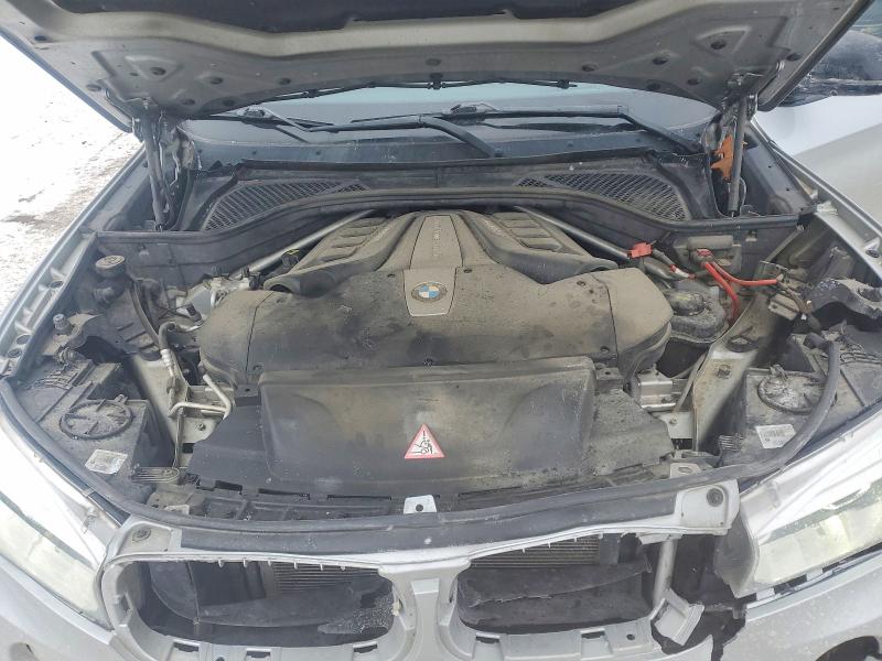 Photo 11 from auction – 2015 BMW X5 XDRIVE5 with VIN 5UXKR6C54F0J73973