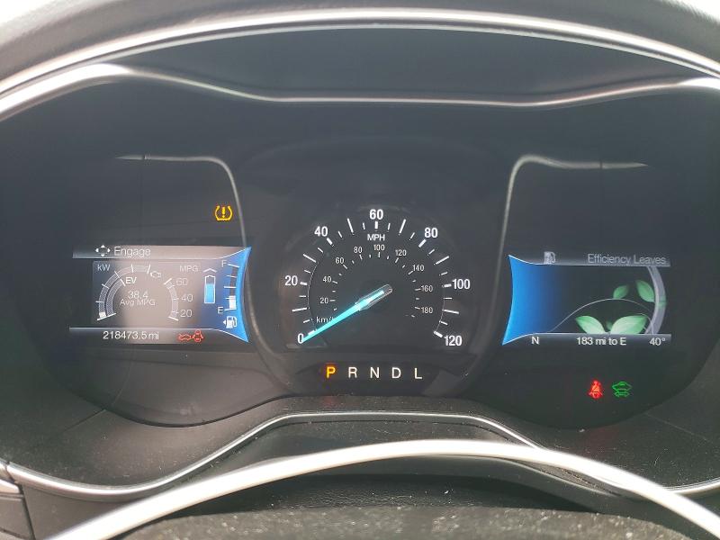 Photo 9 from auction – 2016 FORD FUSION SE with VIN 3FA6P0LU0GR368702