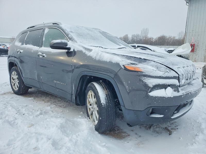 Photo 4 from auction – 2017 JEEP CHEROKEE with VIN 1C4PJMCS0HW567947