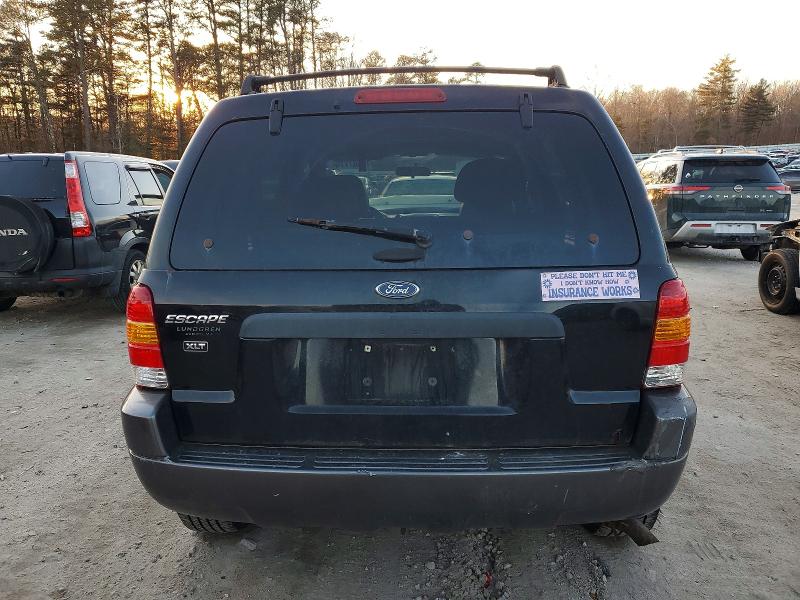 Foto 6 de la subasta – 2004 FORD ESCAPE con VIN 1FMCU93184KB38742