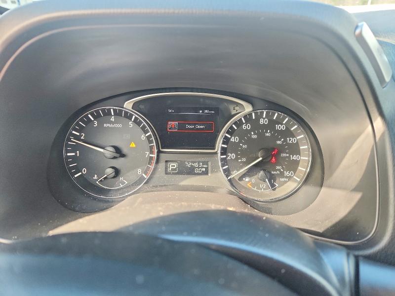 Photo 9 from auction – 2015 NISSAN PATHFINDER with VIN 5N1AR2MNXFC687583