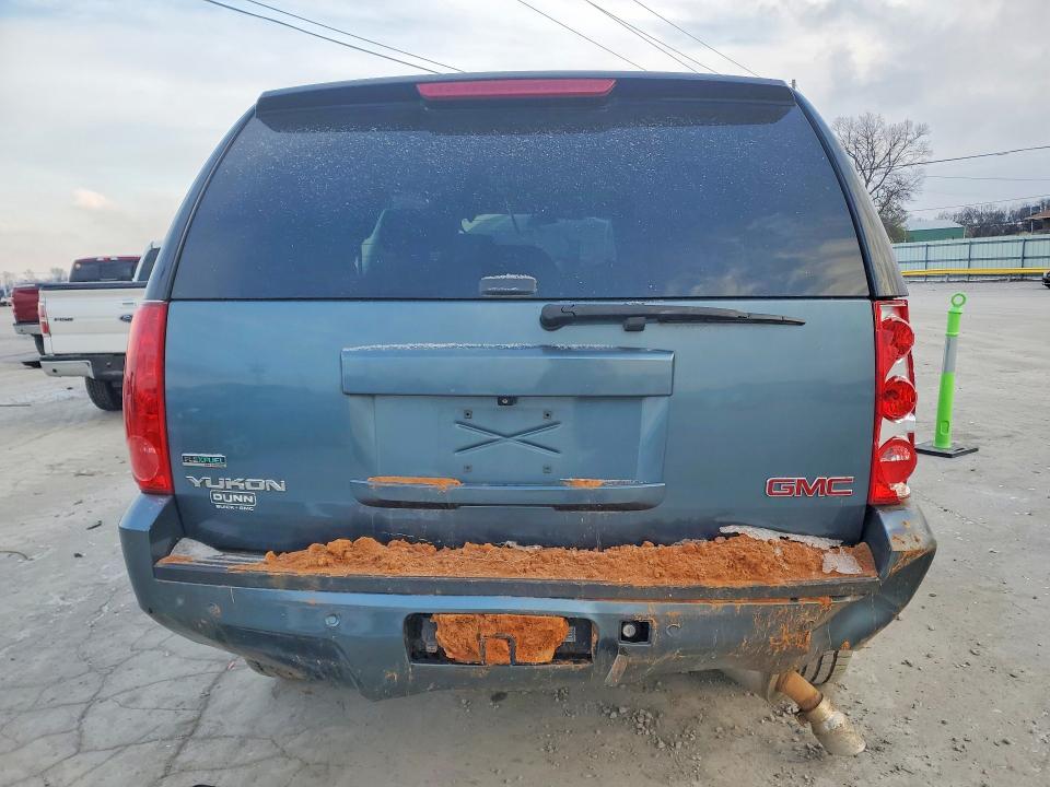Photo 6 from auction – 2010 GMC YUKON with VIN 1GKUKCE00AR131548