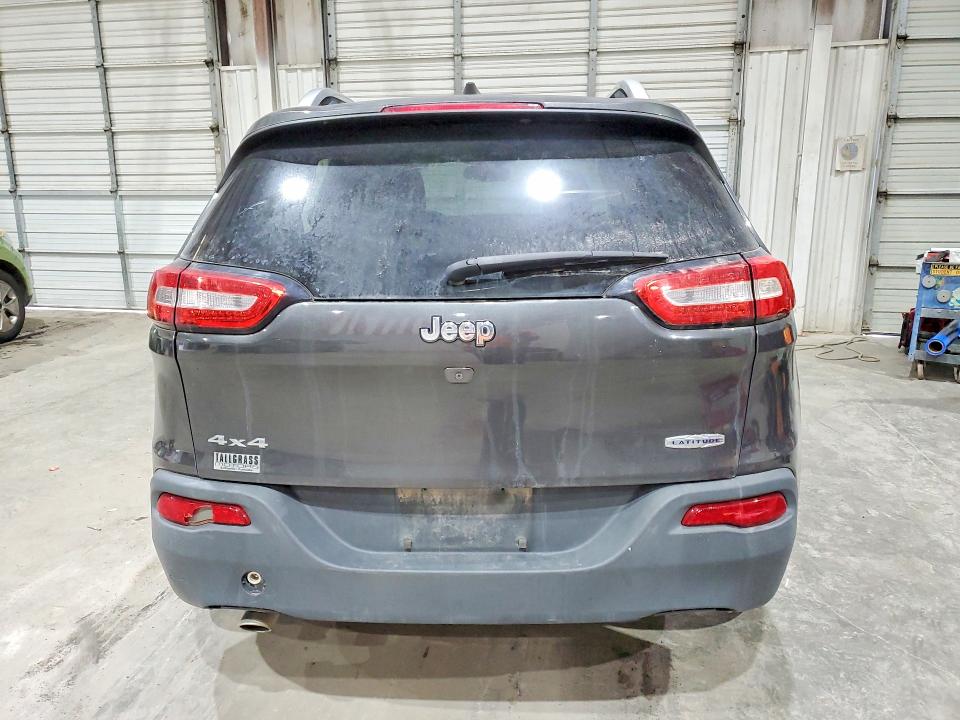 Photo 6 from auction – 2016 JEEP CHEROKEE with VIN 1C4PJMCB7GW289093