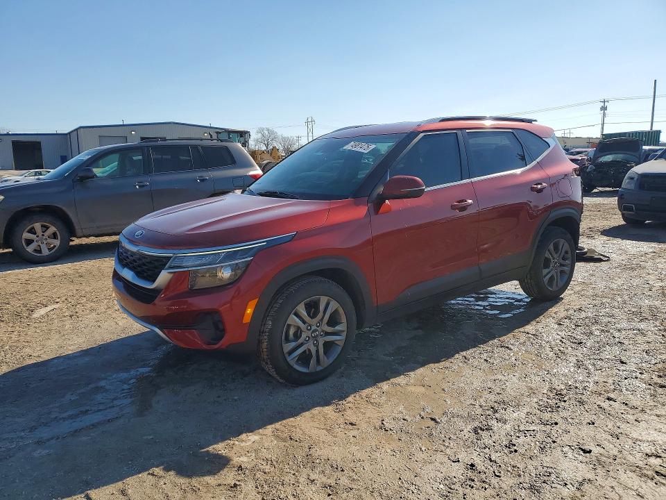 KIA SELTOS 2021 with VIN KNDEU2AA8M7197123 - Photo from auction