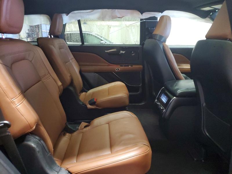 Photo 11 from auction – 2023 LINCOLN AVIATOR with VIN 5LM5J7XC2PGL21723