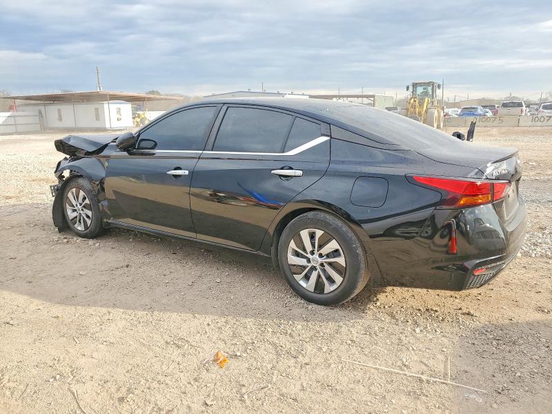 Photo 2 from auction – 2023 NISSAN ALTIMA with VIN 1N4BL4BV7PN420440