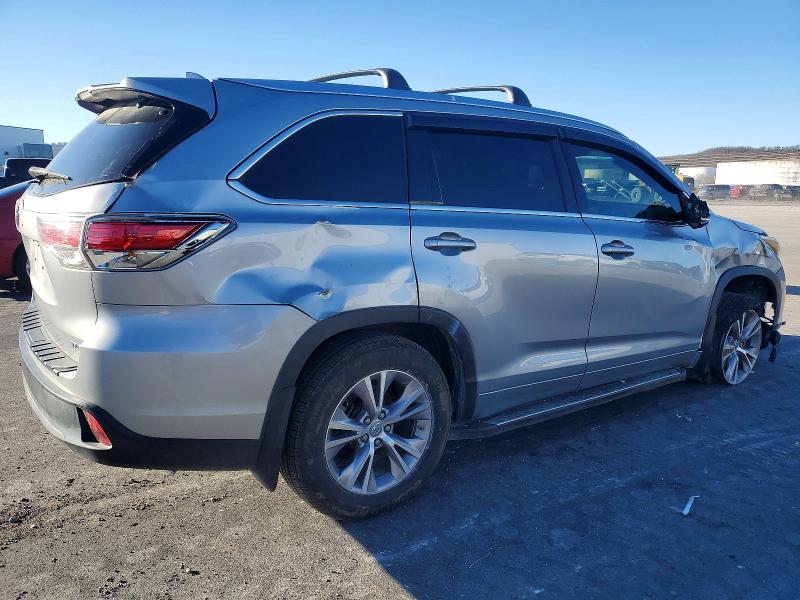 Photo 3 from auction – 2015 TOYOTA HIGHLANDER with VIN 5TDKKRFH8FS072347
