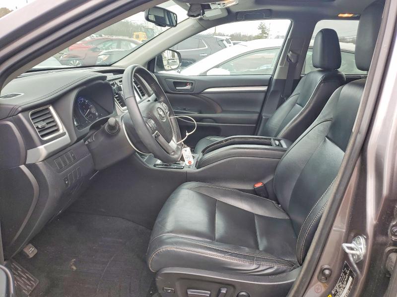 Photo 7 from auction – 2016 TOYOTA HIGHLANDER with VIN 5TDJKRFH0GS247073