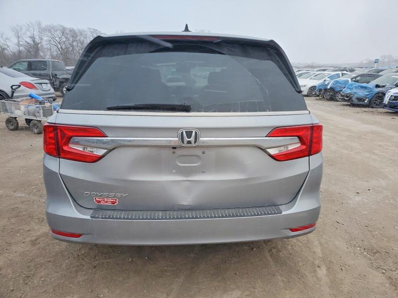 Photo 6 from auction – 2018 HONDA ODYSSEY with VIN 5FNRL6H76JB063321