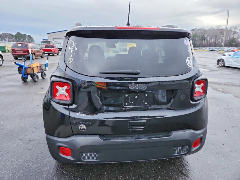 Photo 6 from auction – 2023 JEEP RENEGADE with VIN ZACNJDE18PPP25598