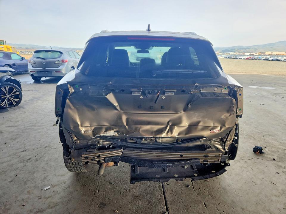 Photo 6 from auction – 2025 NISSAN KICKS with VIN 3N8AP6DA3SL350920