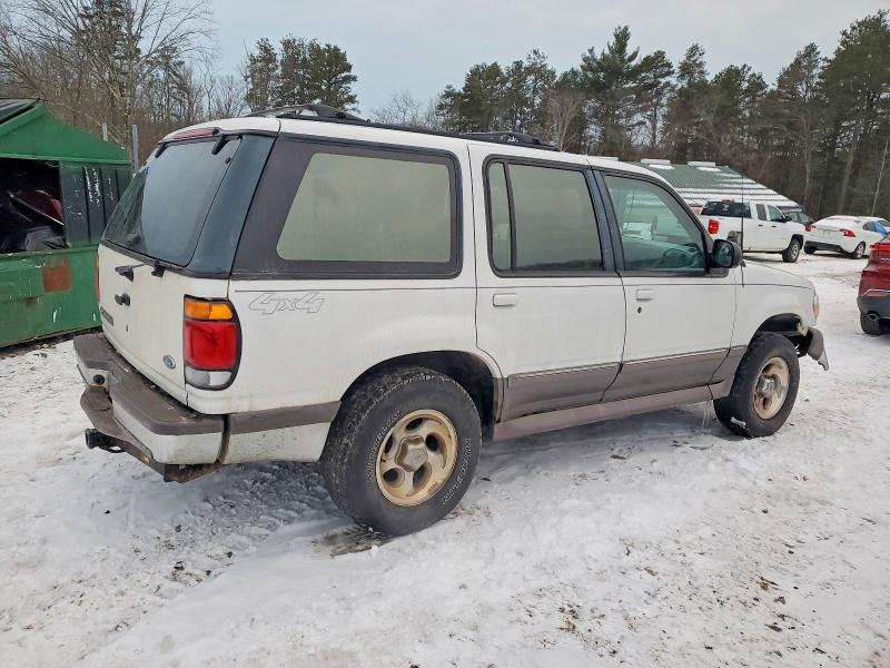 Photo 3 from auction – 1997 FORD EXPLORER with VIN 1FMDU34X3VUB60044