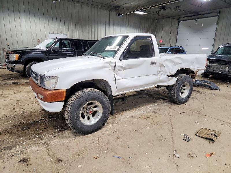TOYOTA PICKUP 1/2 1994 with VIN 4TARN81A7RZ175865 - Photo from auction