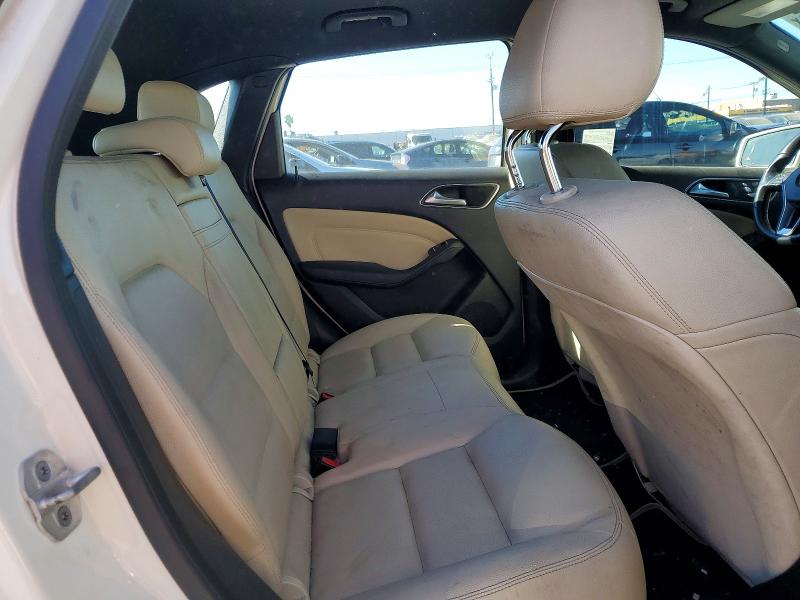 Photo 11 from auction – 2017 MERCEDES-BENZ B with VIN WDDVP9AB2HJ014497