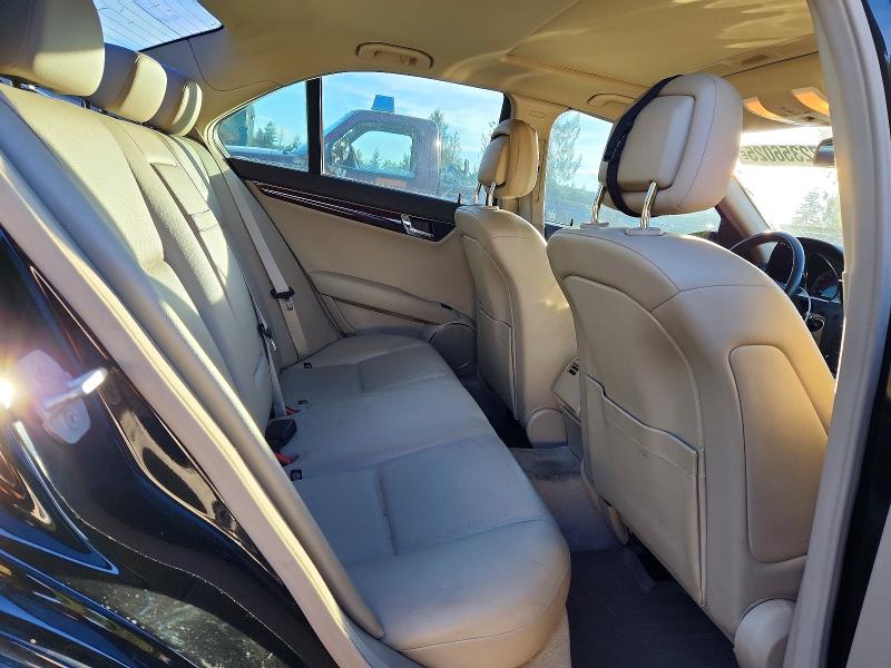Photo 10 from auction – 2010 MERCEDES-BENZ C with VIN WDDGF5EB8AR120295