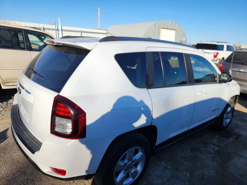 Photo 3 from auction – 2015 JEEP COMPASS SP with VIN 1C4NJCBA3FD143715