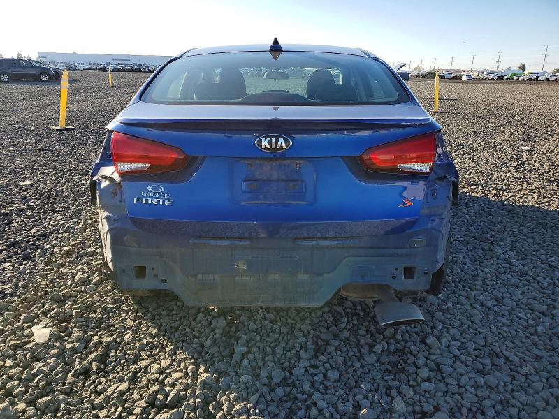 Photo 6 from auction – 2018 KIA FORTE LX with VIN 3KPFL4A7XJE246311