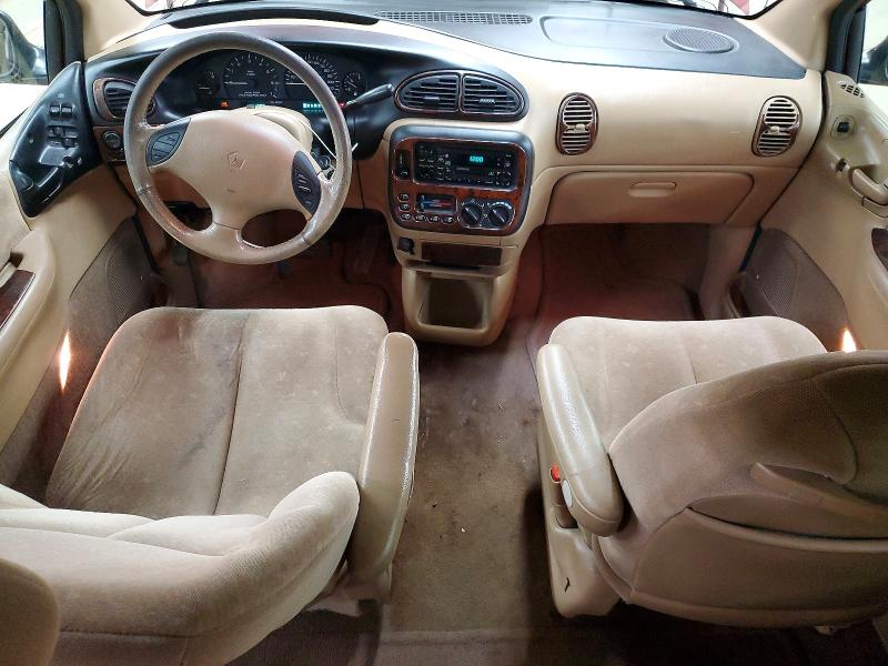 Photo 8 from auction – 2000 DODGE GRAND CARA with VIN 1B4GP44G4YB540490