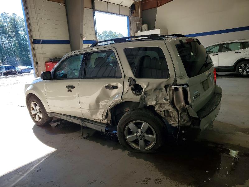 Photo 2 from auction – 2009 FORD ESCAPE with VIN 1FMCU03G09KA80102