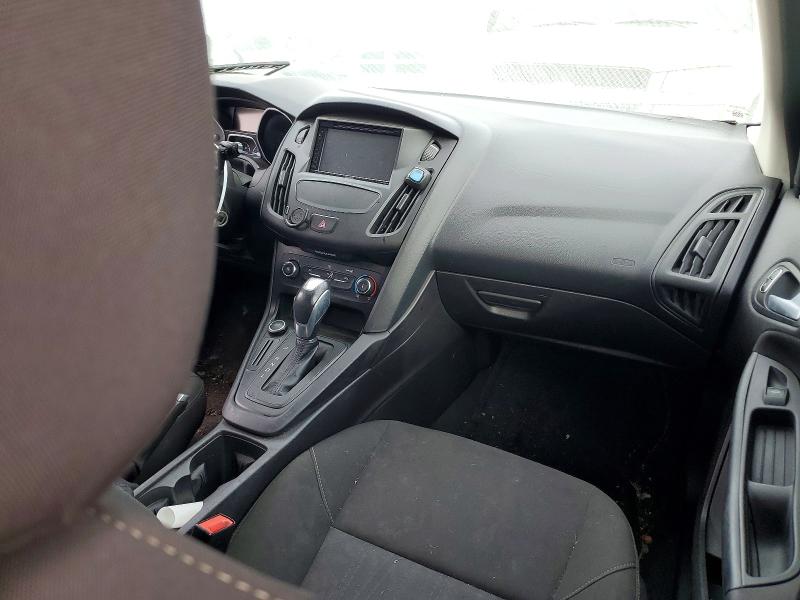 Photo 8 from auction – 2015 FORD FOCUS with VIN 1FADP3K28FL244893