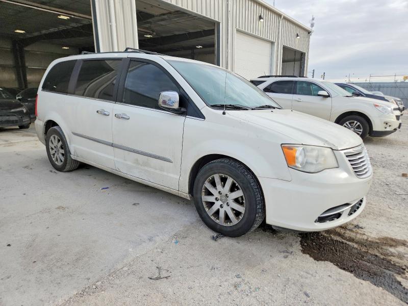 Photo 4 from auction – 2011 CHRYSLER TOWN & COUNTRY with VIN 2A4RR8DG1BR635900