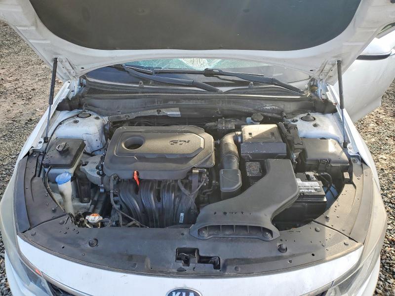 Photo 11 from auction – 2018 KIA OPTIMA LX with VIN 5XXGT4L34JG252935