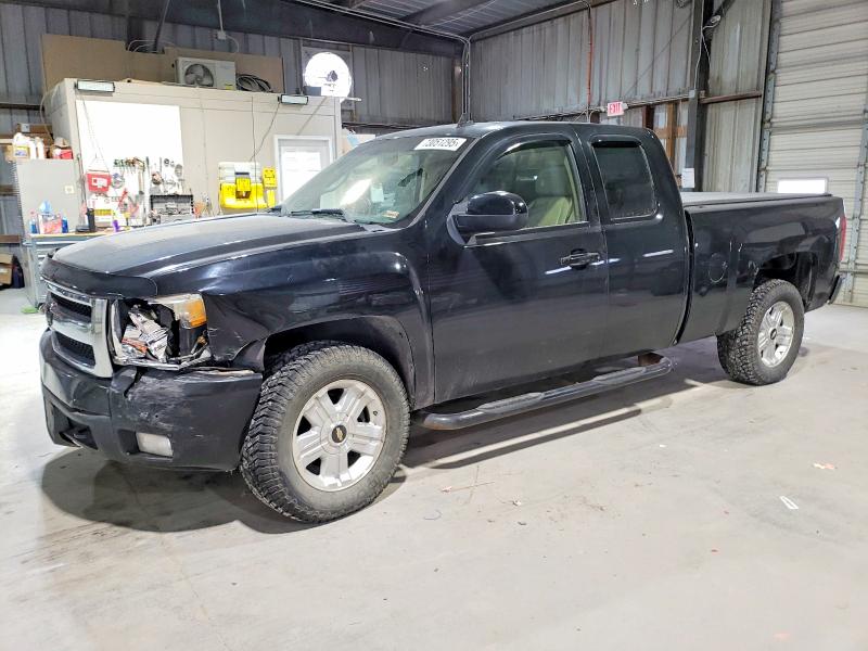 CHEVROLET SILVERADO 2007 with VIN 1GCEK19JX7Z531603 - Photo from auction
