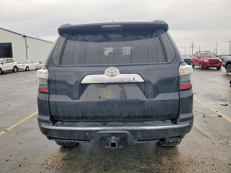 Photo 6 from auction – 2014 TOYOTA 4RUNNER SR with VIN JTEBU5JR4E5199065
