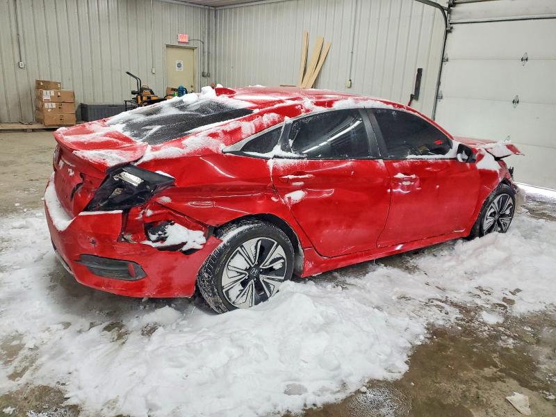 Photo 3 from auction – 2017 HONDA CIVIC with VIN 2HGFC1F71HH640125