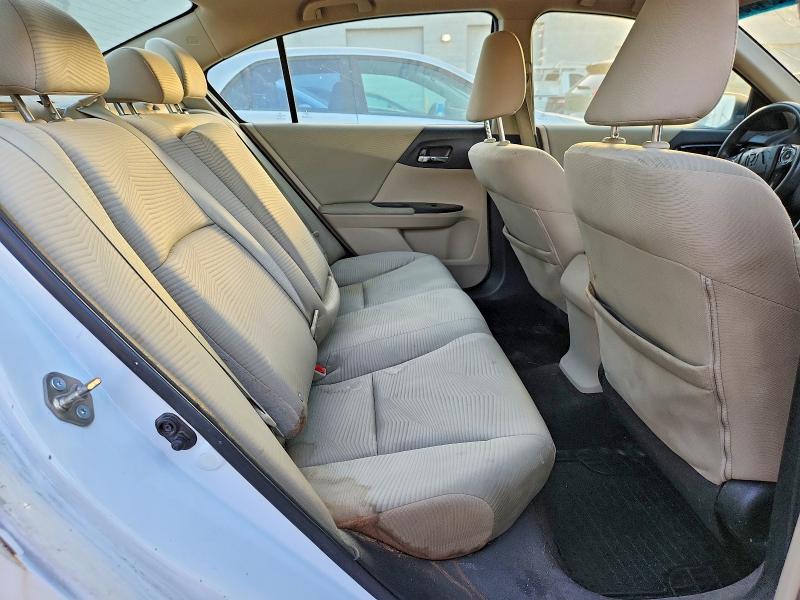 Photo 10 from auction – 2016 HONDA ACCORD with VIN 1HGCR2F39GA188314