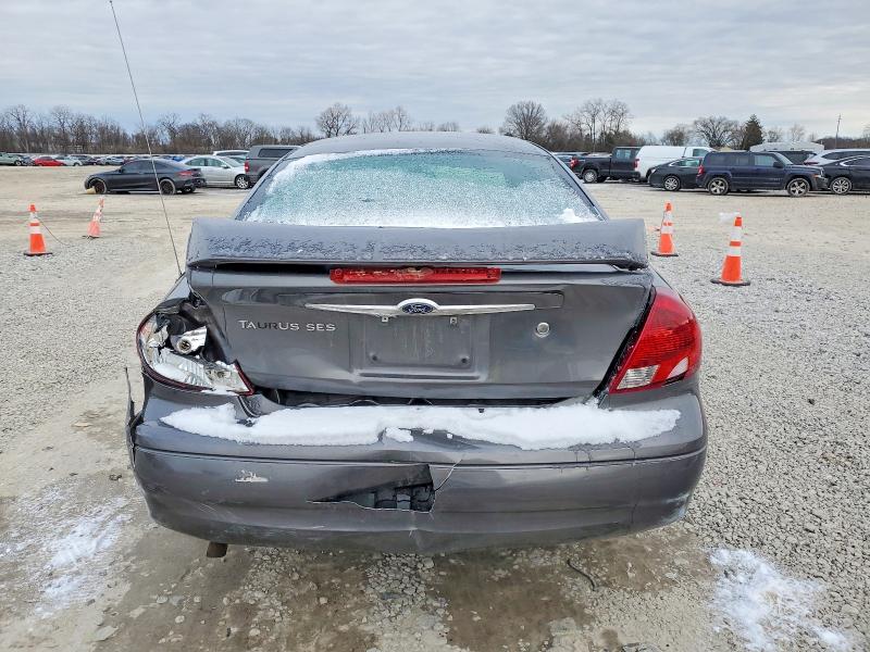 Photo 6 from auction – 2003 FORD TAURUS with VIN 1FAFP55U03A131822