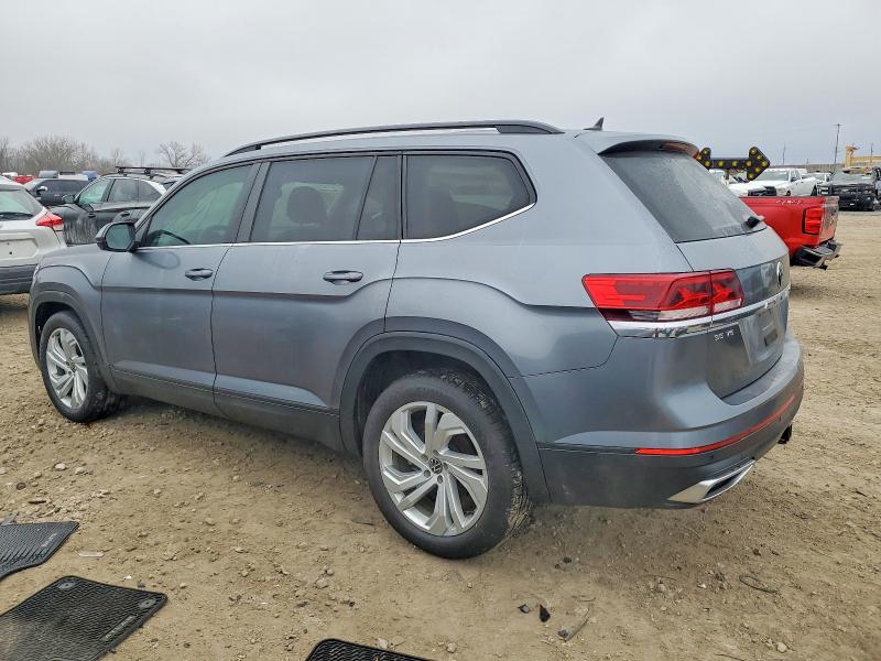 Photo 2 from auction – 2021 VOLKSWAGEN ATLAS SE with VIN 1V2KR2CA7MC585175