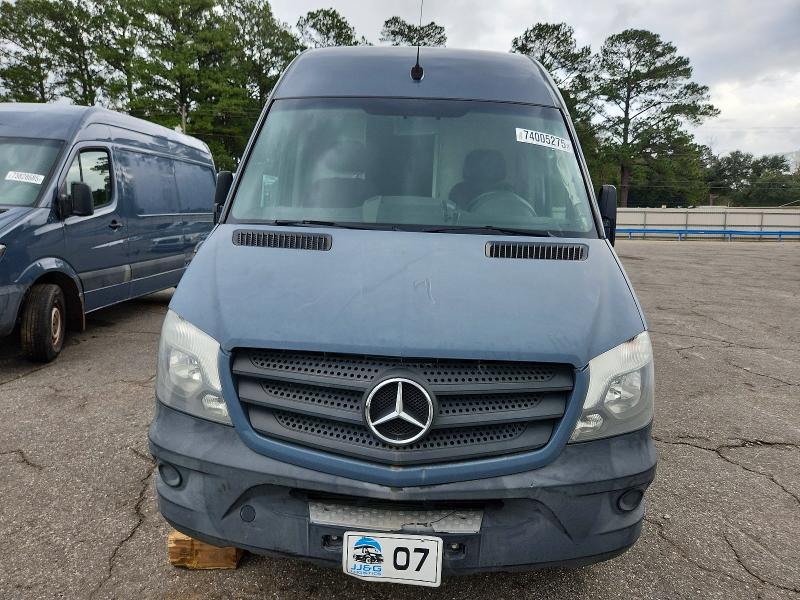 Photo 5 from auction – 2018 MERCEDES-BENZ SPRINTER 2 with VIN WD3PE7CD6JP635573
