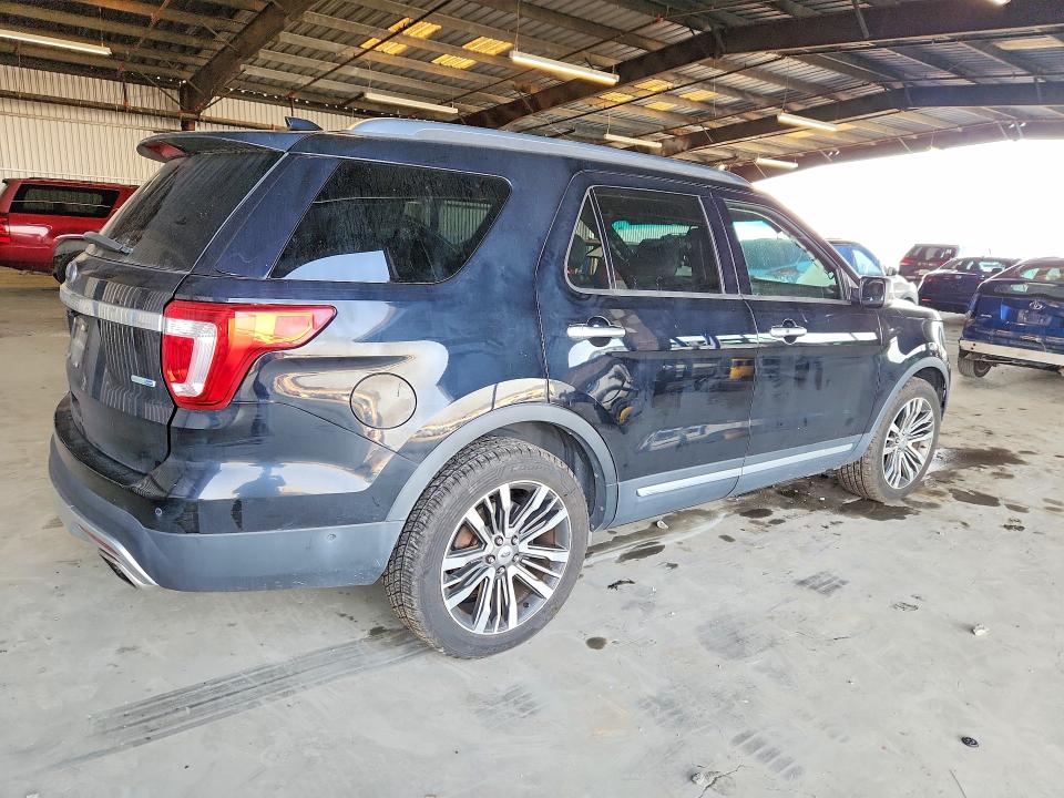 Photo 3 from auction – 2017 FORD EXPLORER P with VIN 1FM5K8HT7HGB64471
