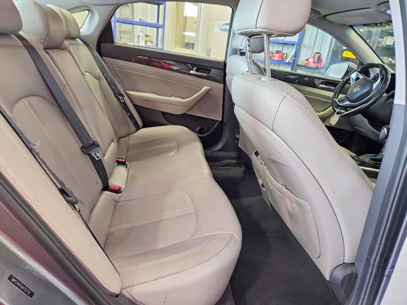 Photo 10 from auction – 2018 HYUNDAI SONATA with VIN 5NPE34AF4JH722776