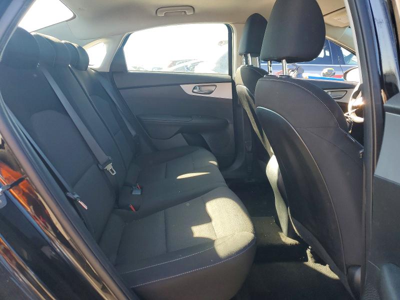 Photo 10 from auction – 2022 KIA FORTE FE with VIN 3KPF24AD2NE431287