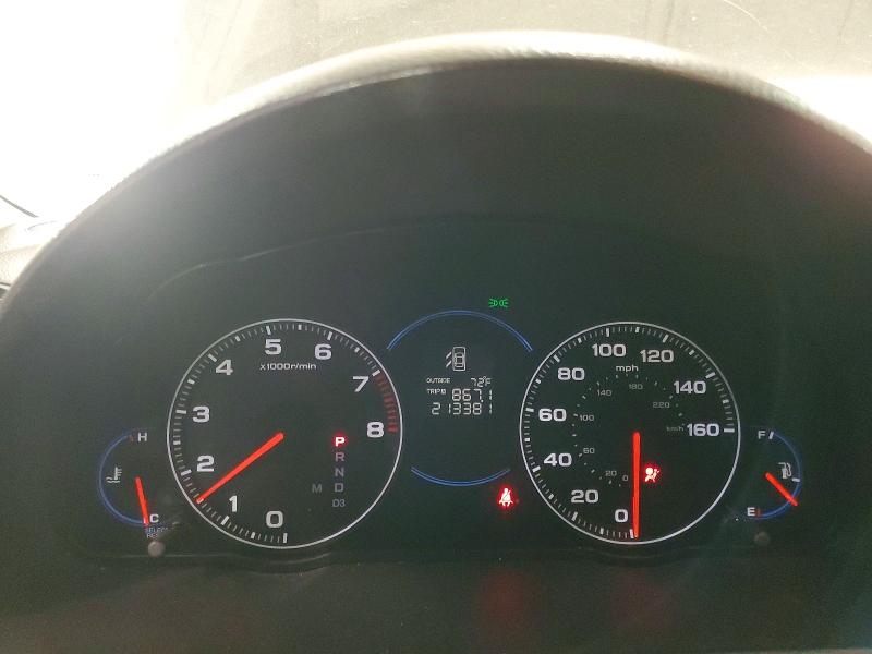 Photo 9 from auction – 2004 ACURA TSX with VIN JH4CL96814C009301