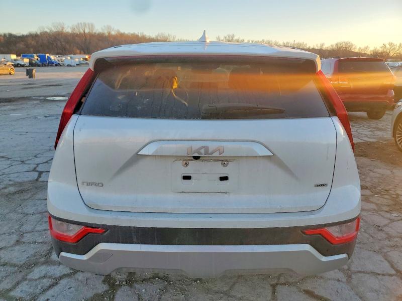 Photo 6 from auction – 2023 KIA NIRO with VIN KNDCP3LE3P5100298