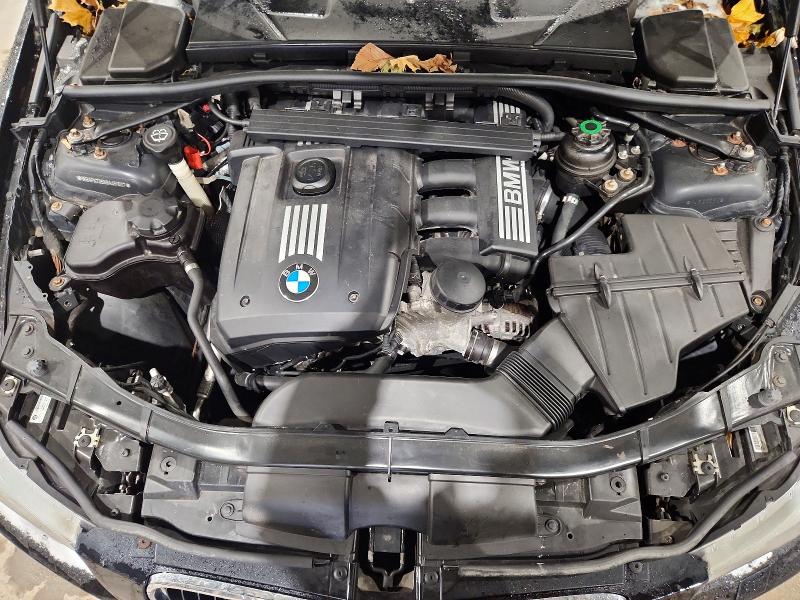 Photo 11 from auction – 2009 BMW 328 XI with VIN WBAPK735X9A451627