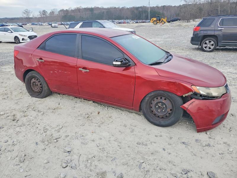 Photo 4 from auction – 2010 KIA FORTE with VIN KNAFU4A26A5239849