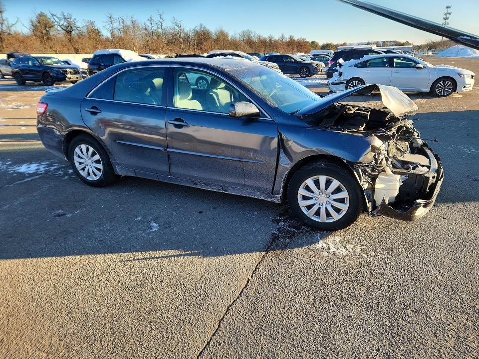 Photo 4 from auction – 2011 TOYOTA CAMRY BASE with VIN 4T1BF3EK2BU141422
