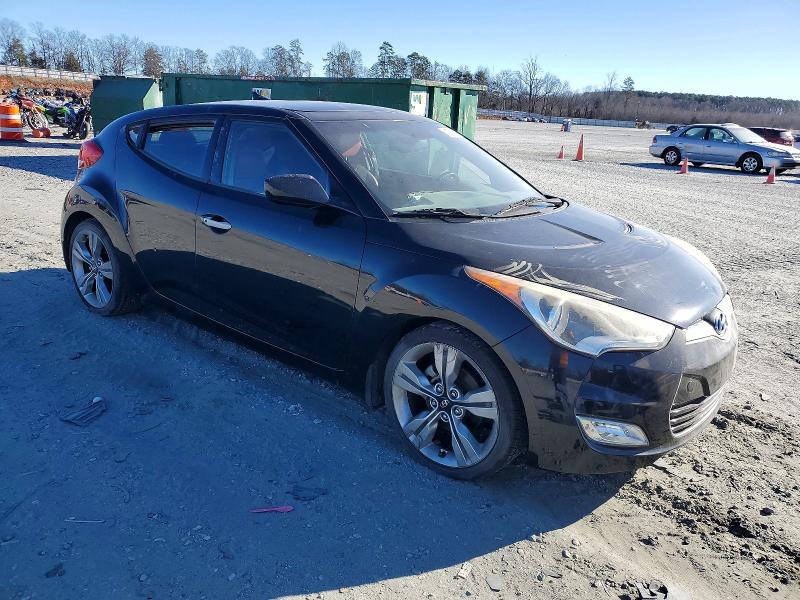 Photo 4 from auction – 2012 HYUNDAI VELOSTER with VIN KMHTC6AD7CU036365