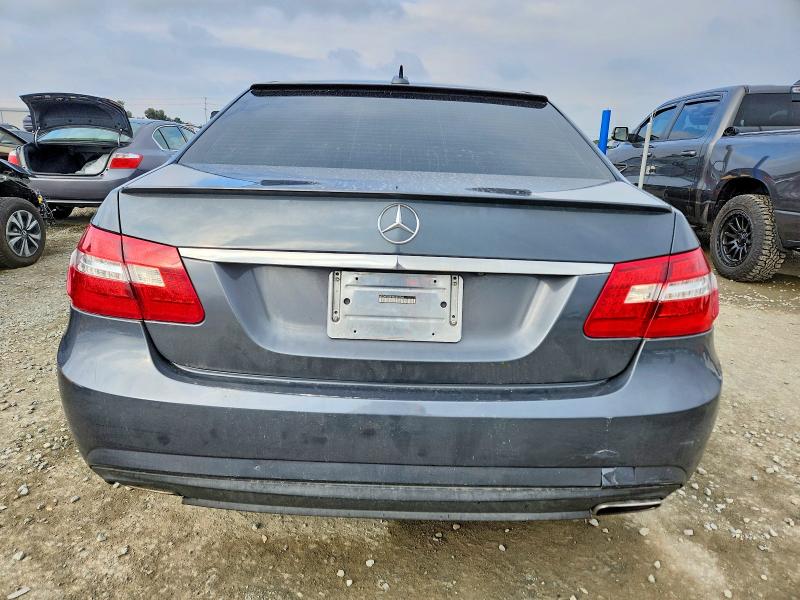 Photo 6 from auction – 2011 MERCEDES-BENZ E 350 with VIN WDDHF5GB1BA410346