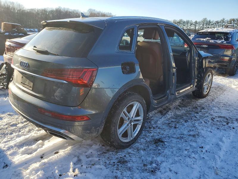 Zdjęcie 3 z aukcji – 2021 AUDI Q5 E PREST z VIN WA1F2AFY1M2046092