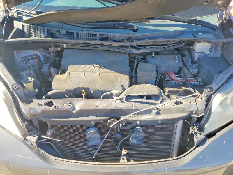 Photo 11 from auction – 2013 TOYOTA SIENNA LE with VIN 5TDKK3DC1DS339426